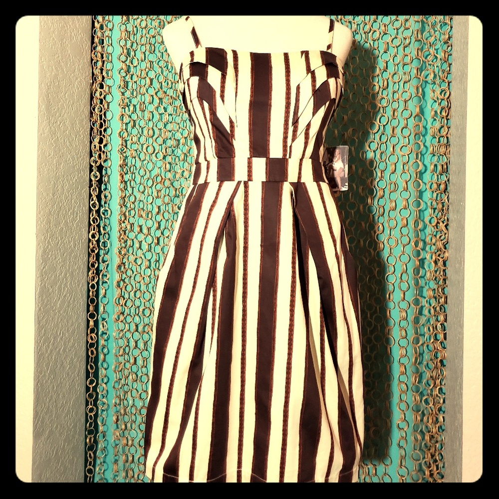 Marilyn Monroe Retro Pin Up Bombshell Dress Med.